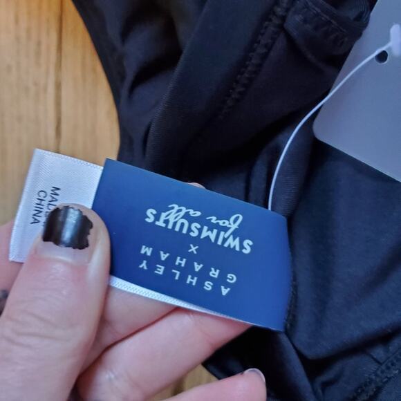 Ashley Graham Swimsuits For All Black Floral Bikini Bathing Suit Top Size 10 NWT - Picture 2 of 9